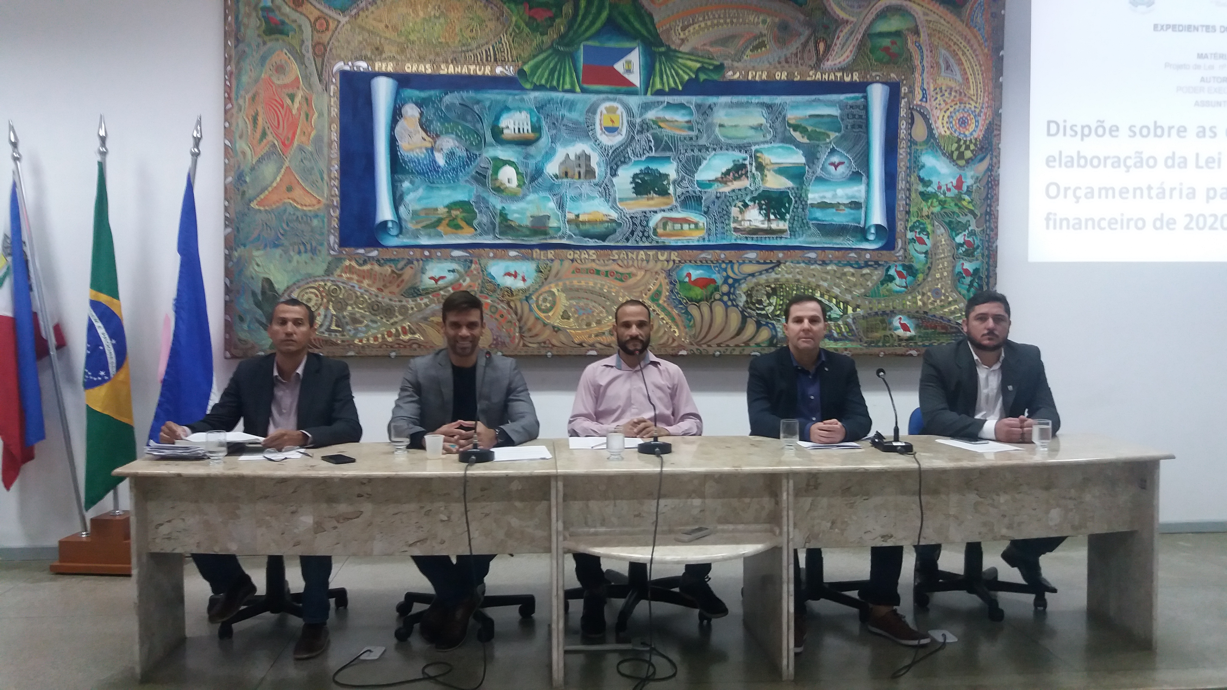 Câmara de Guarapari faz alterações e aprova Lei de Diretrizes Orçamentárias
