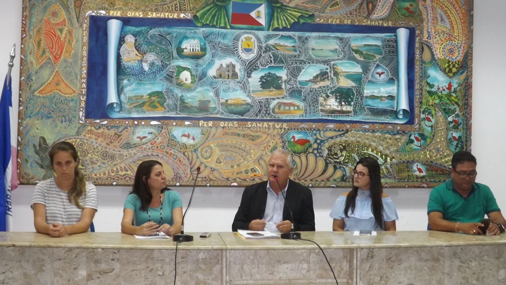Reunião debate implantação de Centro para atender pessoas em situação de rua em Guarapari