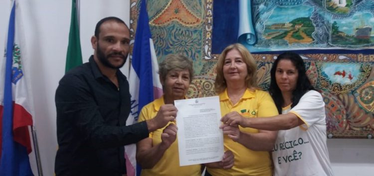 Câmara assina parceria para coleta de materiais recicláveis na Casa de Leis em Guarapari