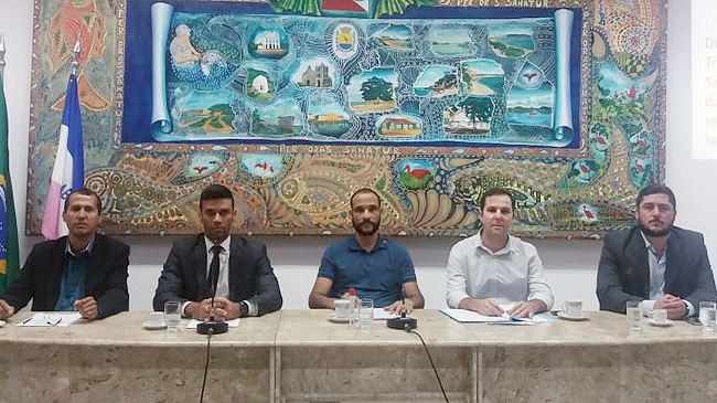 Câmara de Guarapari aprova contas do ex-prefeito Orly Gomes