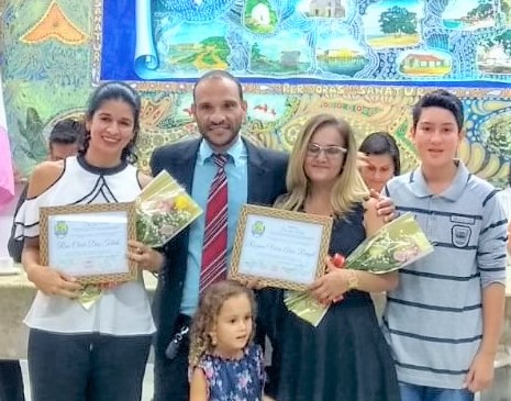 Câmara Municipal de Guarapari-es realiza Sessão Solene em homenagem ao dia das mães