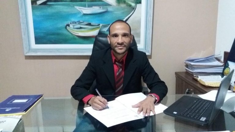 Presidente anuncia aumento de 4,67% para todos os servidores da Câmara de Guarapari