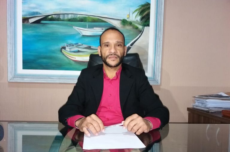 Será que desta vez o prefeito de Guarapari vai comparecer?