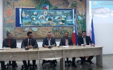 Dr. Rogério preside sessão solene em homenagem ao Dia dos Pais